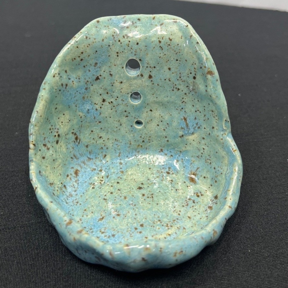 Handmade Studio Pottery Sponge Holder Turquoise Speckled Glaze Signed SJE 21